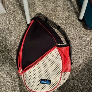 Kavu Paxton Rope Sling Crossbody Bag Backpack-Black & Polka Dot EUC